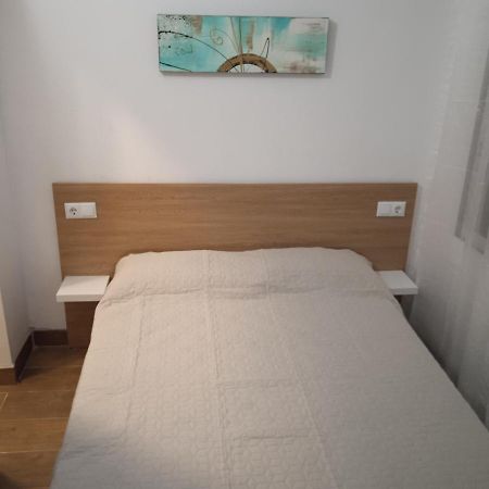 Habitacion Economica Con Bano Privado En Pleno Centro De Figueres Figueres  Ngoại thất bức ảnh