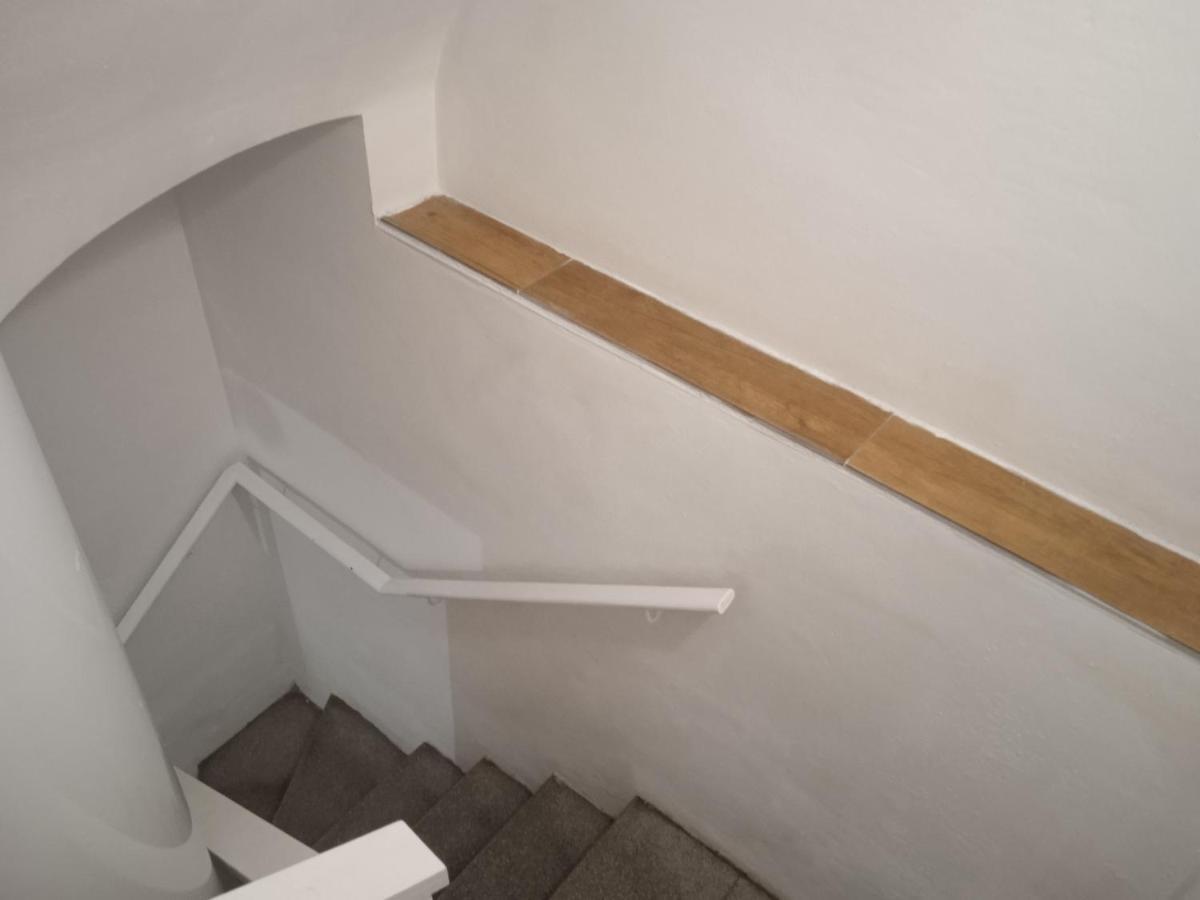 Habitacion Economica Con Bano Privado En Pleno Centro De Figueres Figueres  Ngoại thất bức ảnh
